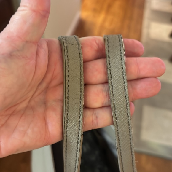 Tory Burch York Buckle Saffiano Leather Large Tote with COA - Picture 14 of 16